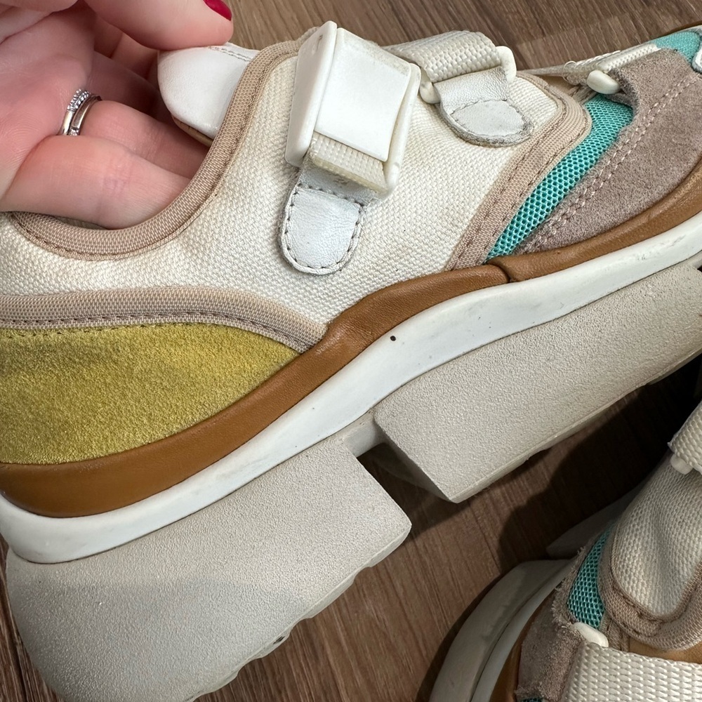 Chloe - Sonnie Sneakers - Picture 12 of 14